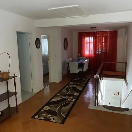 Holiday home Blanca Azure *